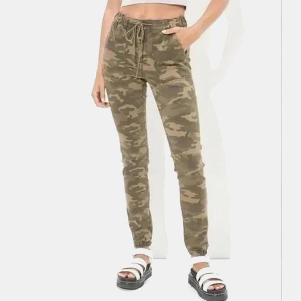 American Eagle Outfitters Camouflage Women Jeans